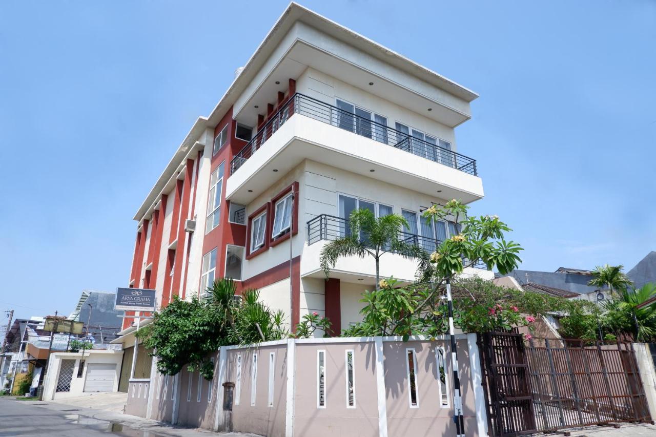Arya Graha Semarang Hotel Exterior photo